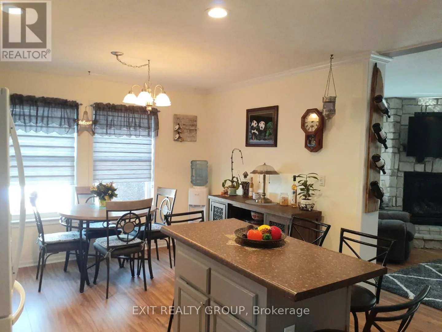 7-152 CONCESSION RD 11 W