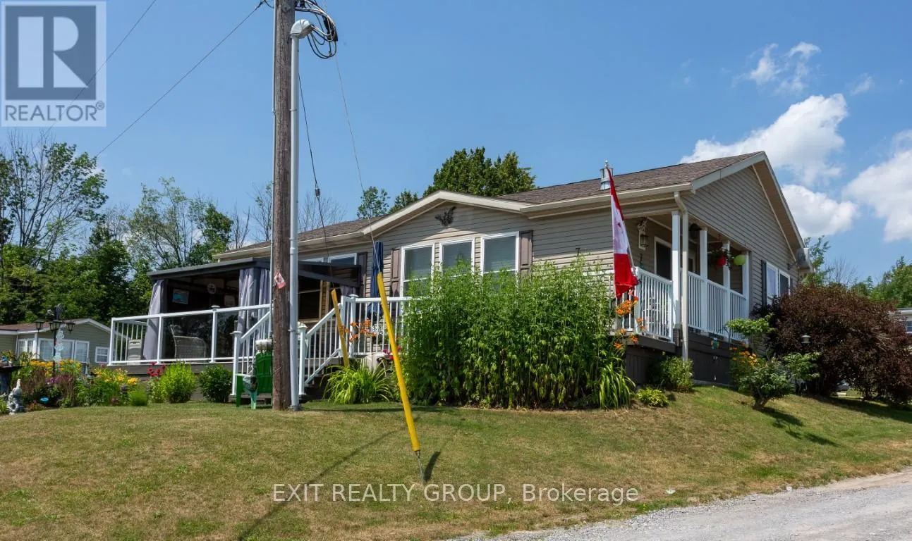7-152 CONCESSION RD 11 W
