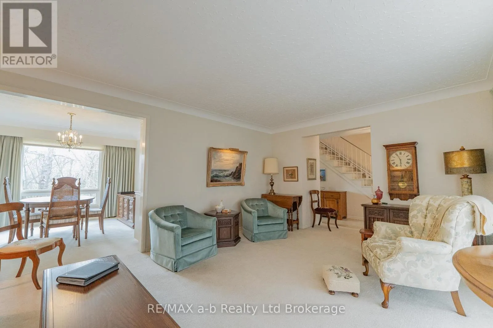 41 PARKWOOD DRIVE