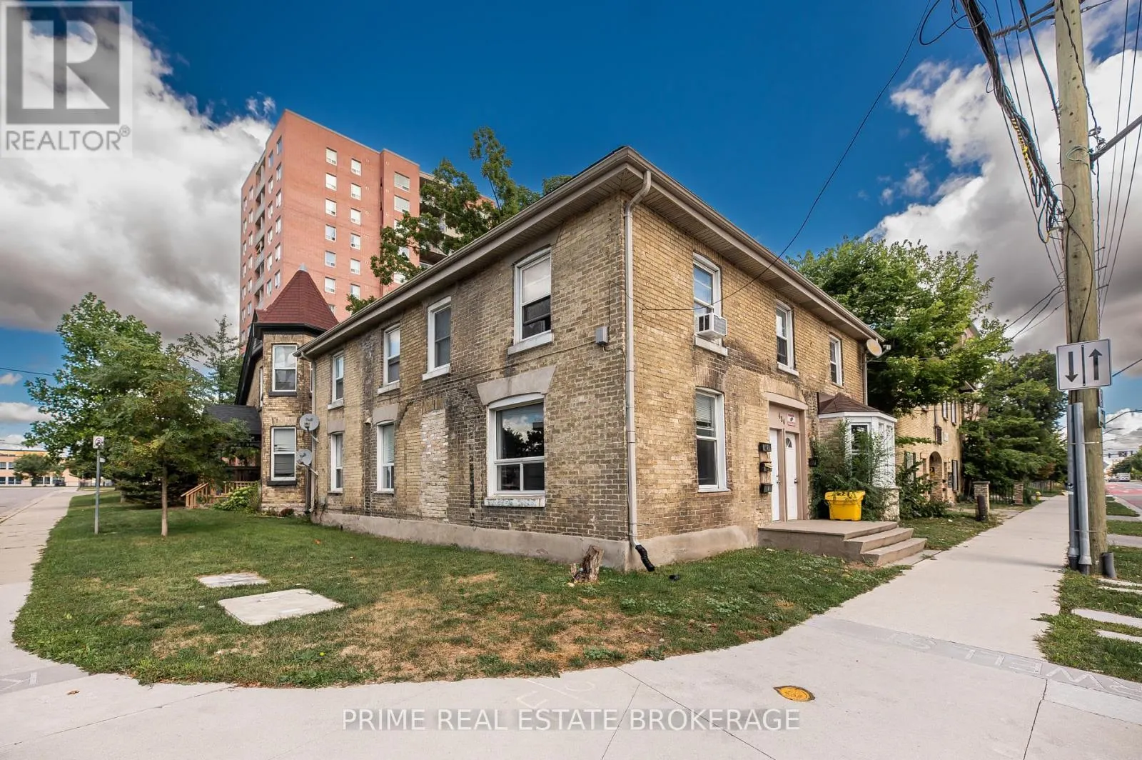376 BURWELL STREET