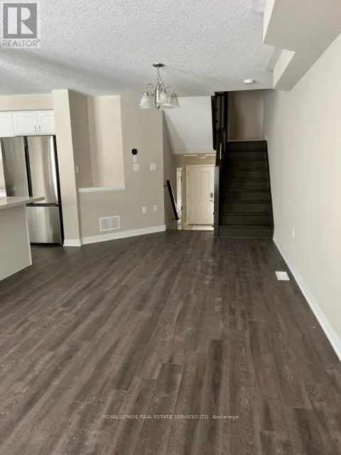 116 LAGUNA VILLAGE CRESCENT