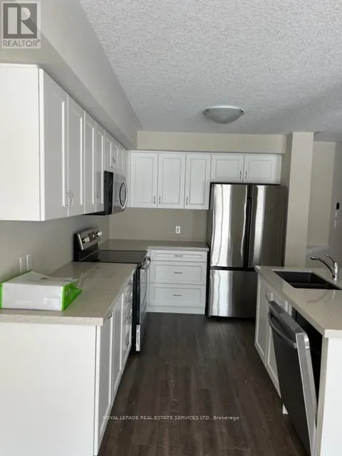 116 LAGUNA VILLAGE CRESCENT