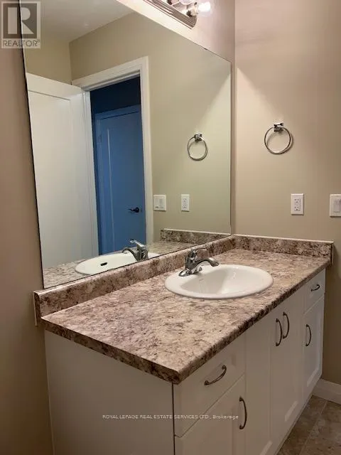 116 LAGUNA VILLAGE CRESCENT