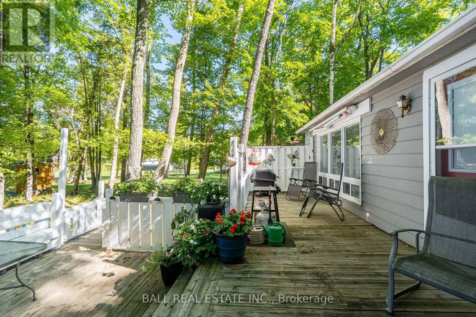21 CEDAR BAY ROAD N