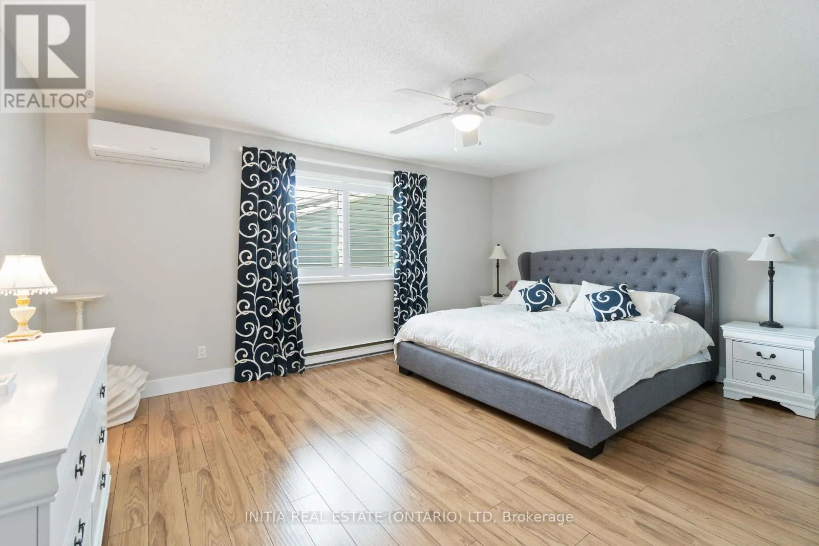 11 - 5 RIVER ROAD, #11