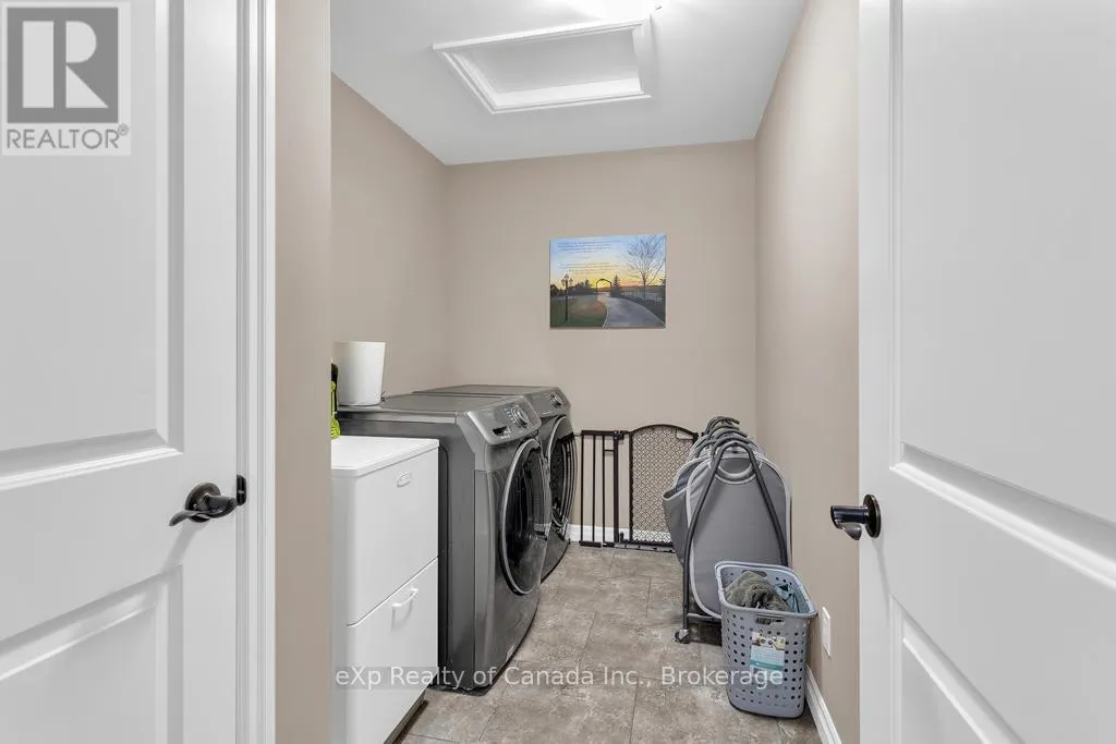 1109 ALBERNI ROAD