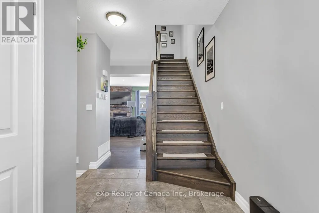 1109 ALBERNI ROAD