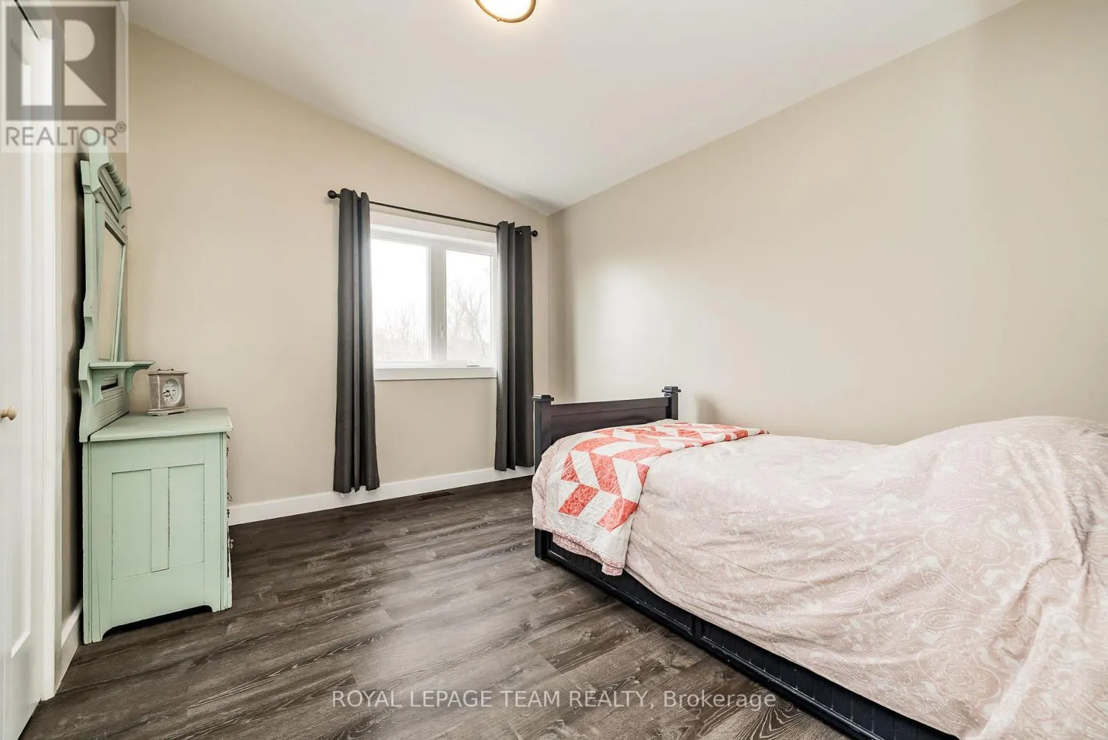 691 RIDEAU RIVER ROAD