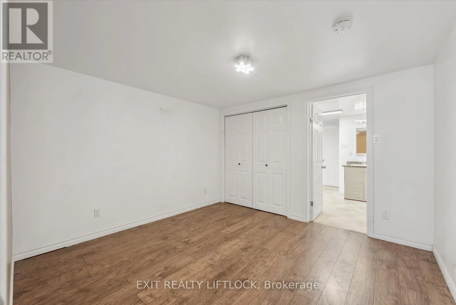 1294 VICTORY DRIVE