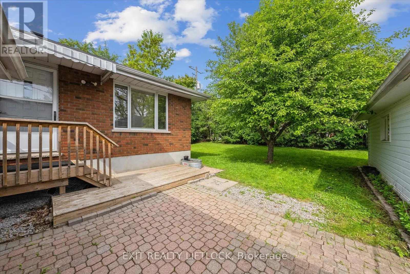 1294 VICTORY DRIVE