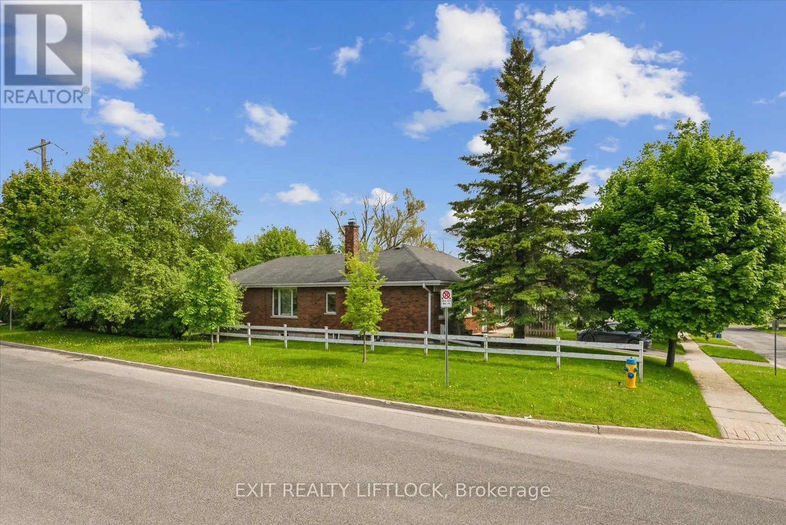 1294 VICTORY DRIVE