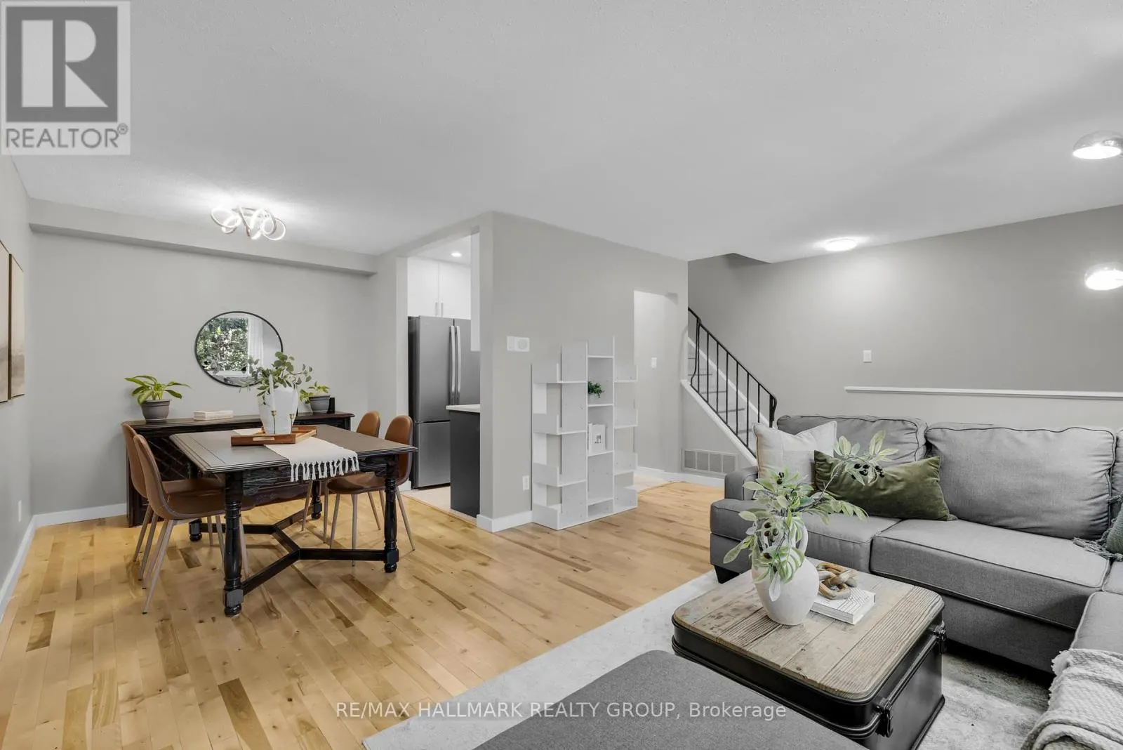 3 - 409 MONTFORT STREET