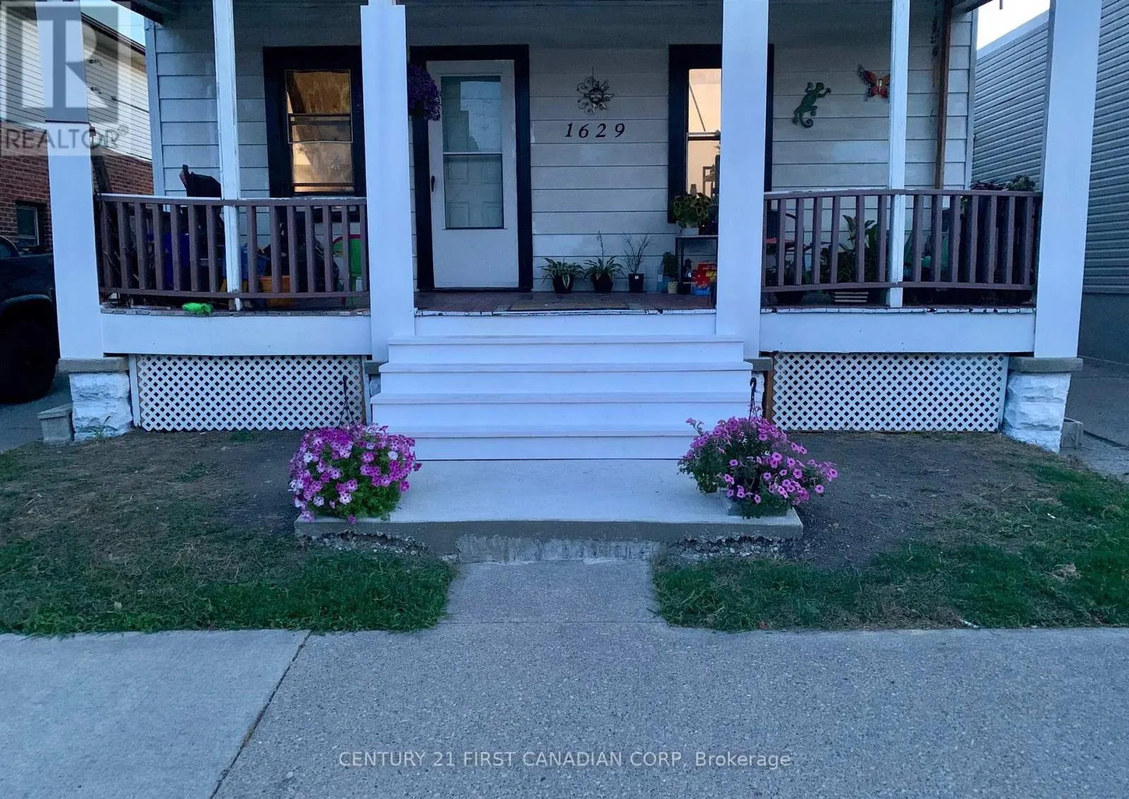 1629 DROUILLARD ROAD