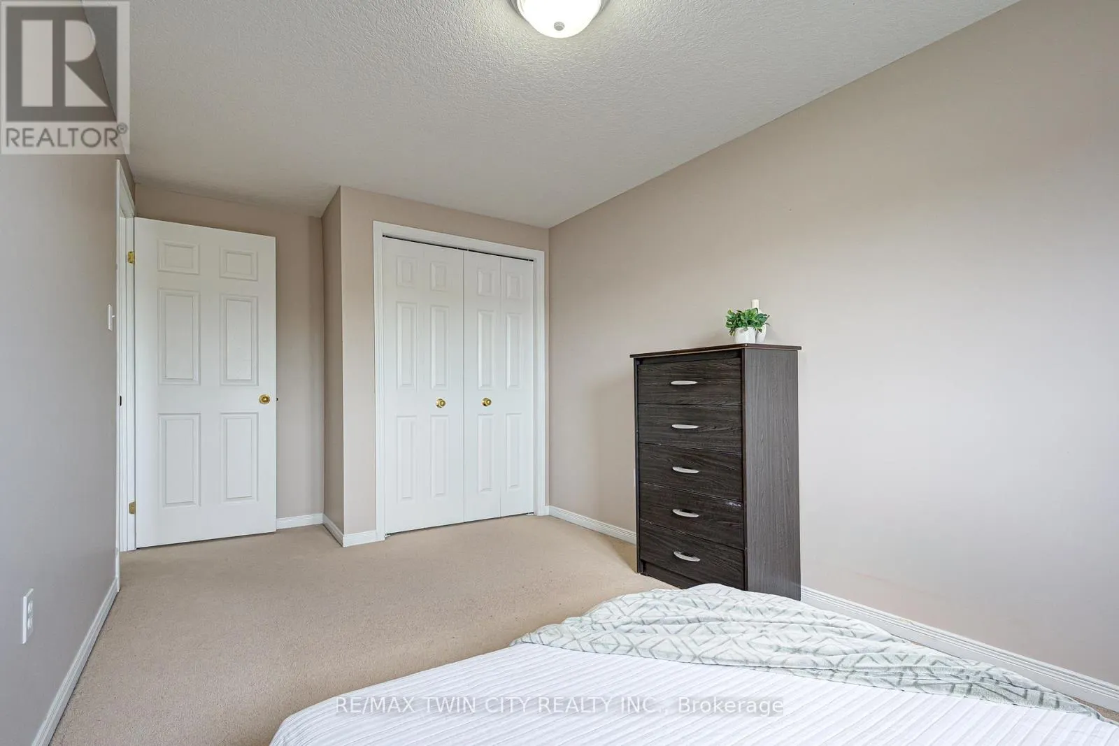 C20 - 20 DAVID BERGEY DRIVE