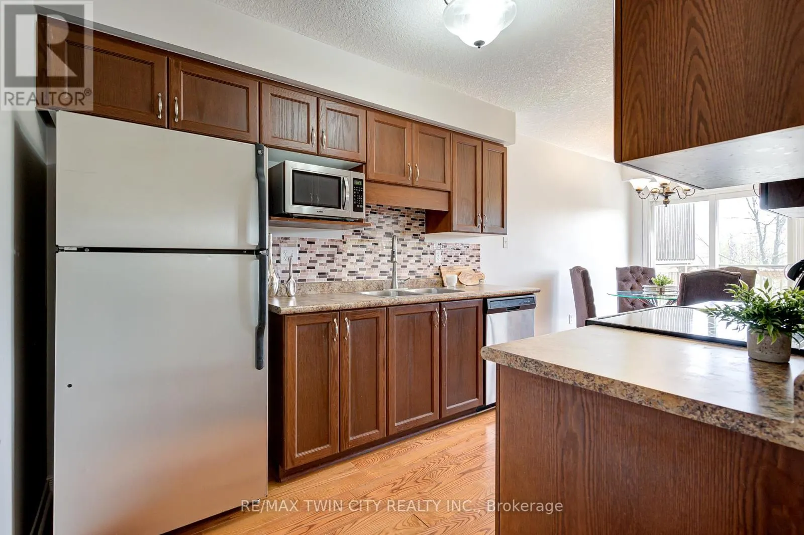 C20 - 20 DAVID BERGEY DRIVE