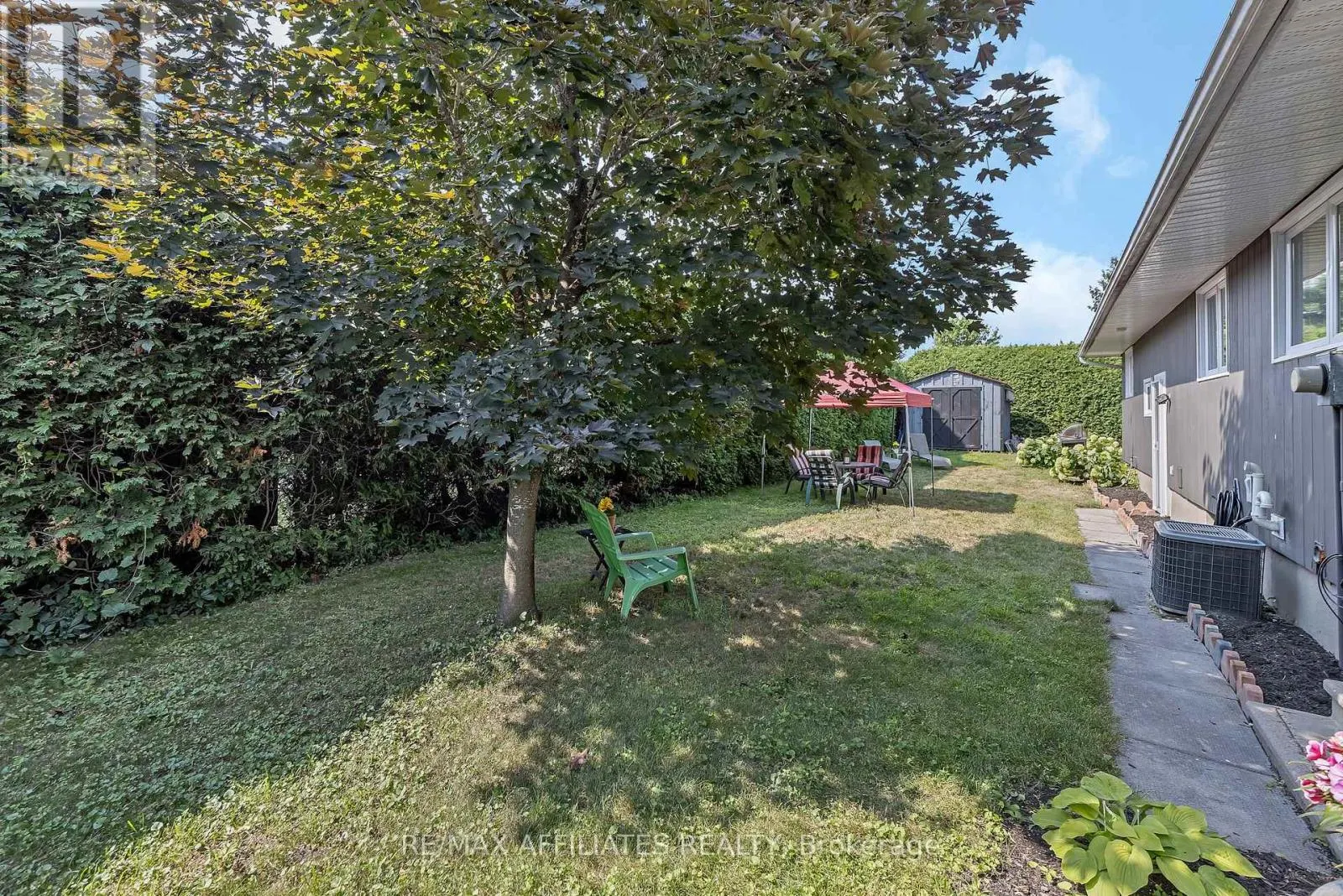 11 TRIPP CRESCENT