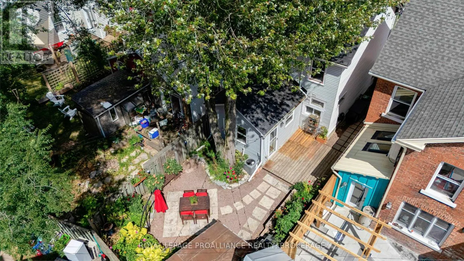 524 BAGOT STREET