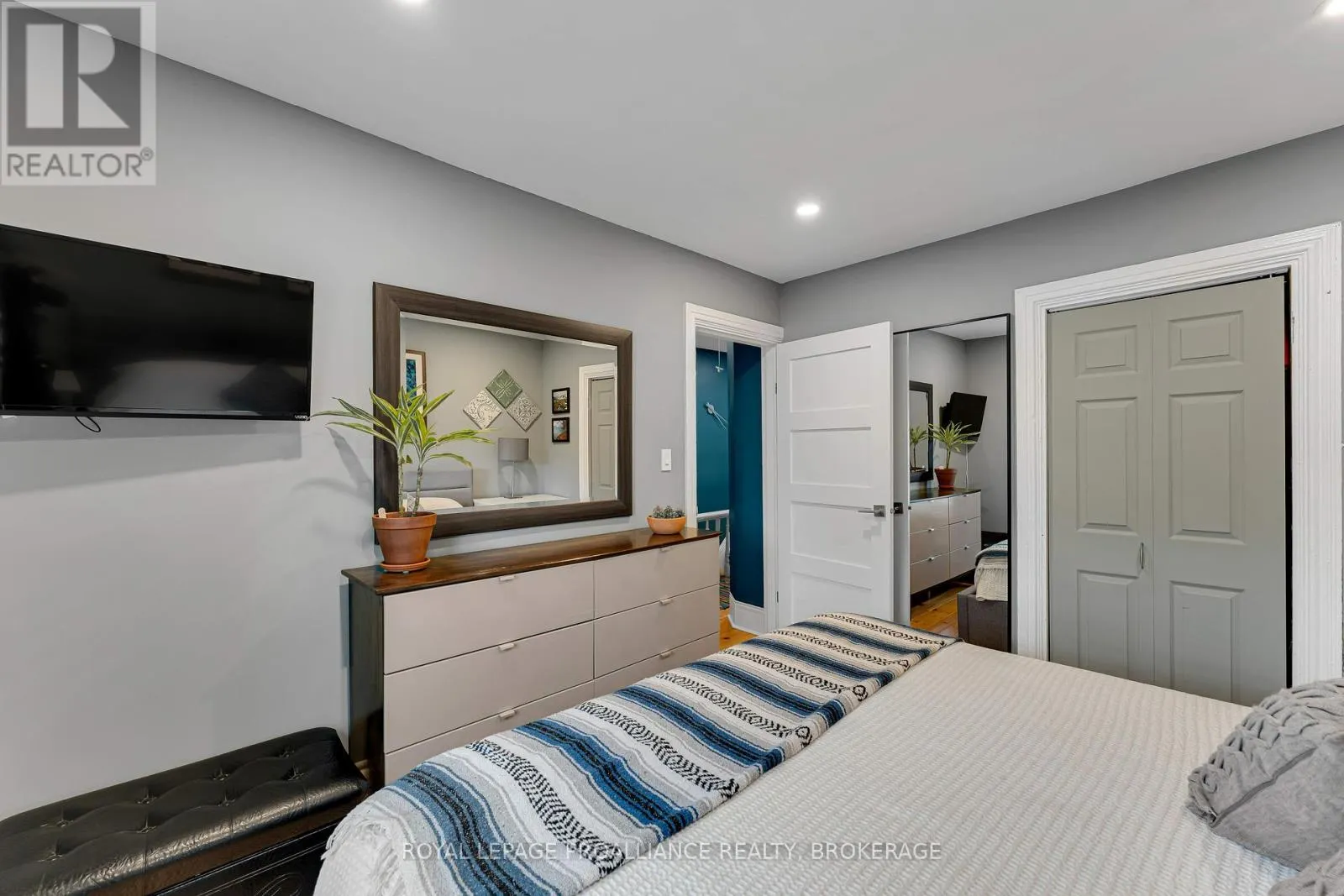 524 BAGOT STREET