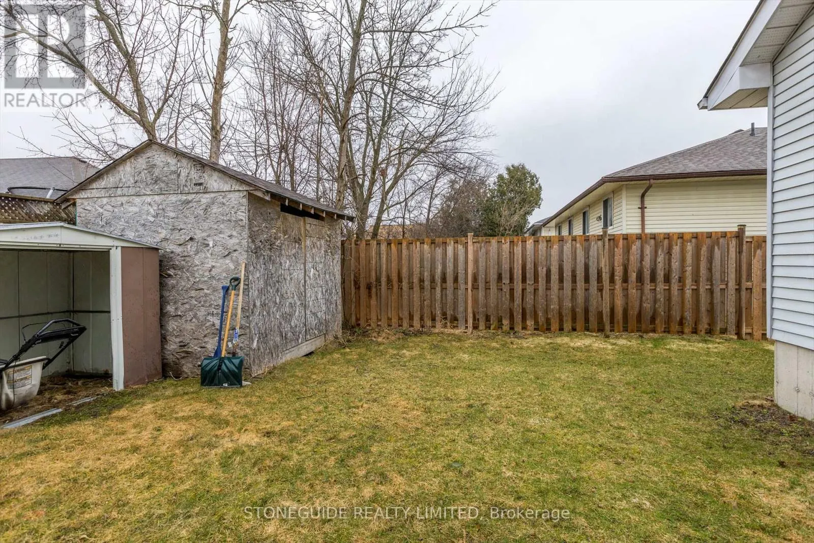 2180 EASTHILL DRIVE