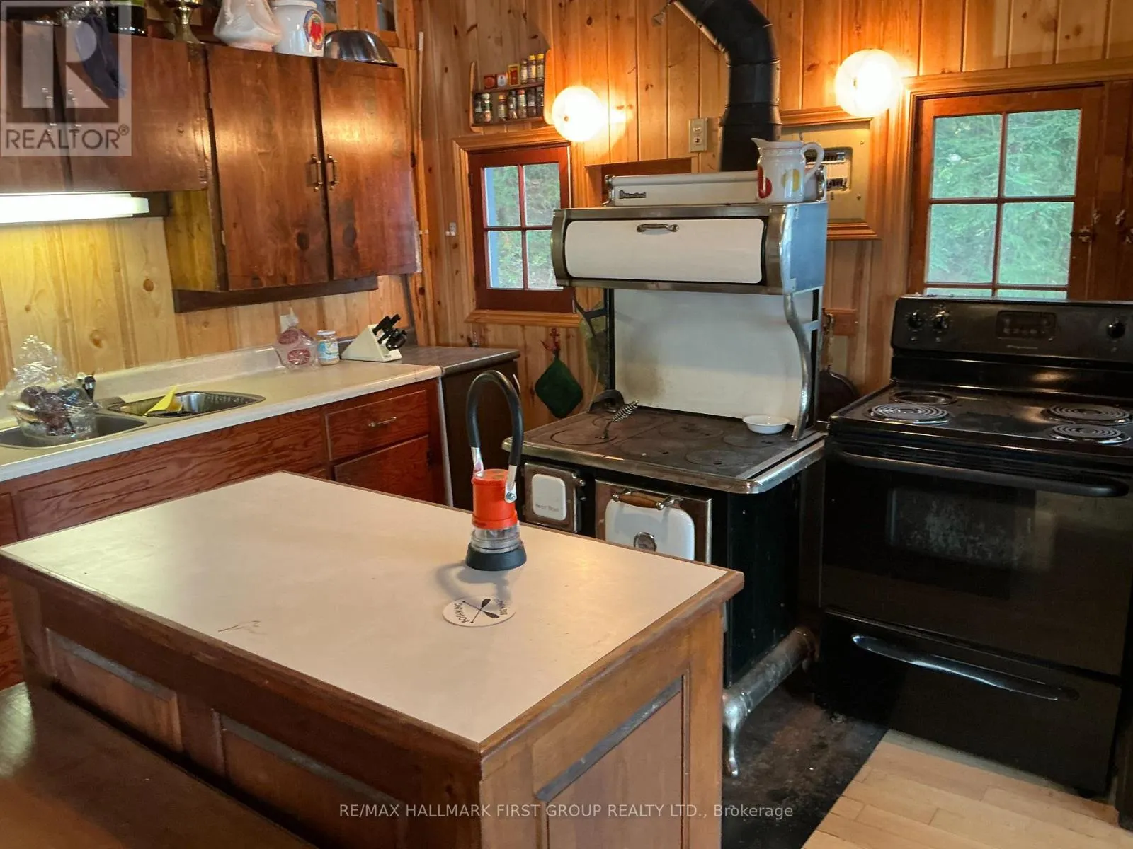 10209 LITTLE HAWK-WEST SHORE