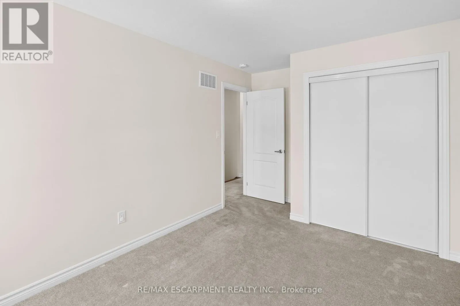 158 ANDOVER DRIVE