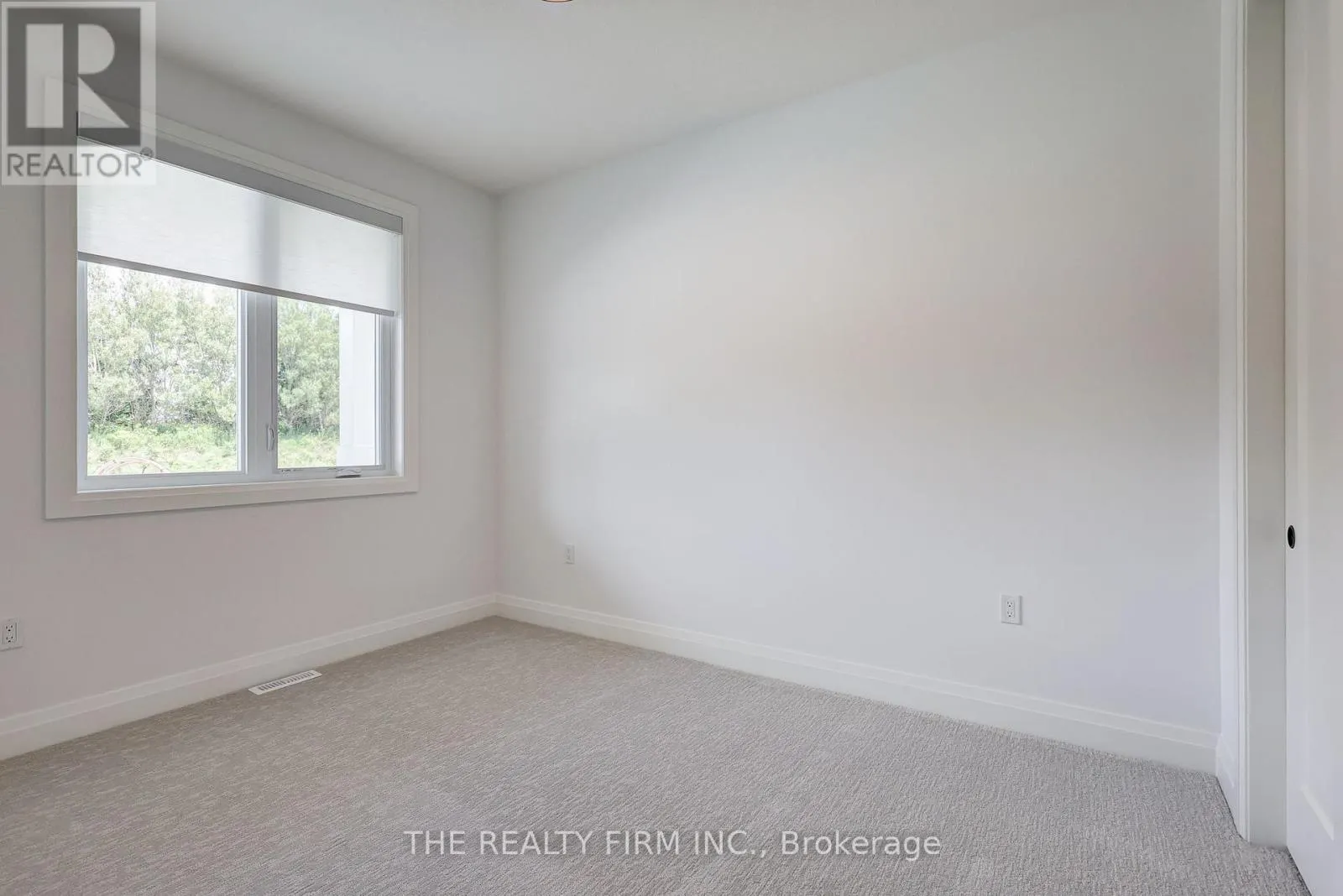 4 - 85 FOREST STREET, #4