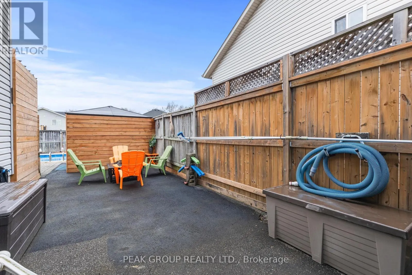 427 TRILLIUM AVENUE