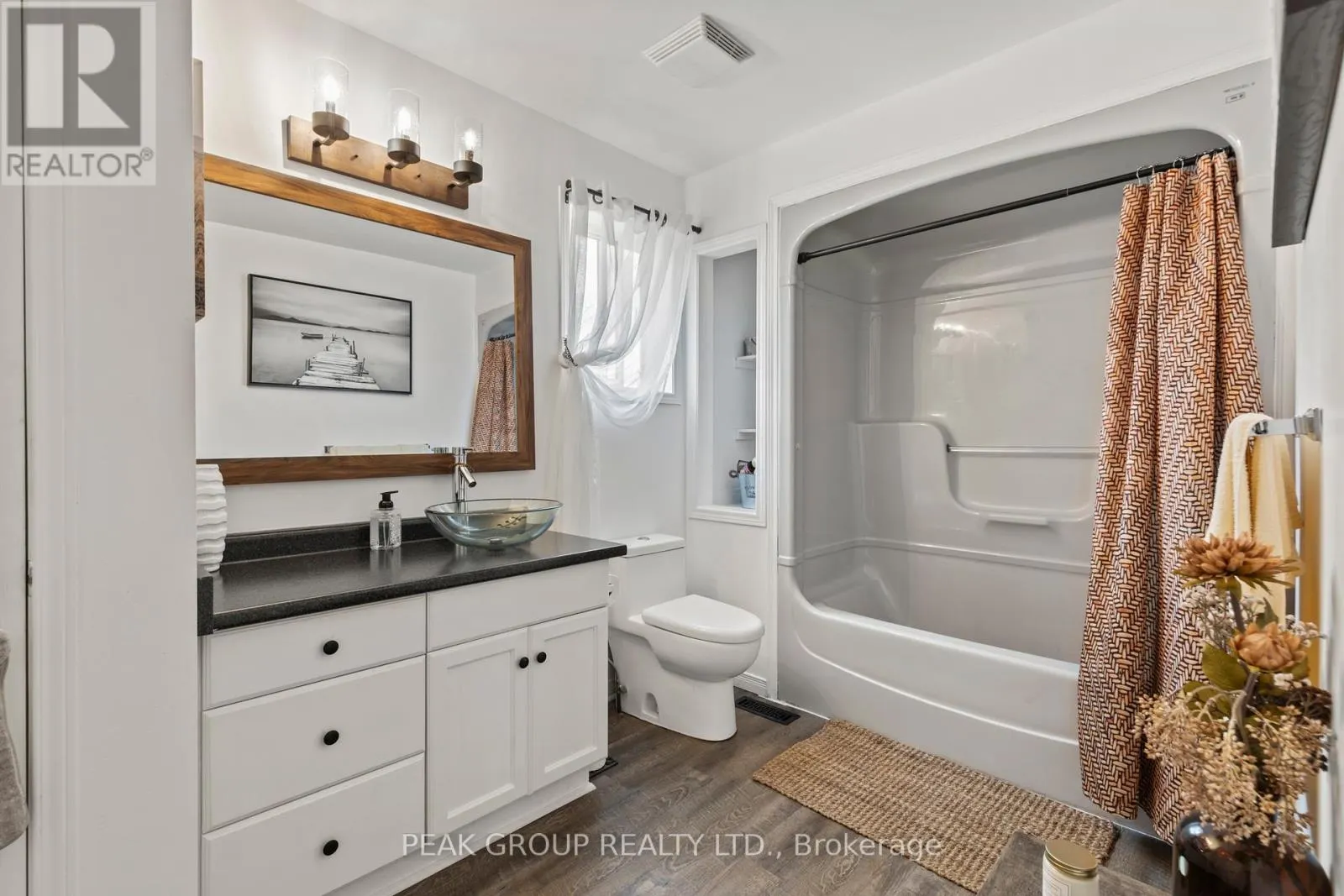 427 TRILLIUM AVENUE