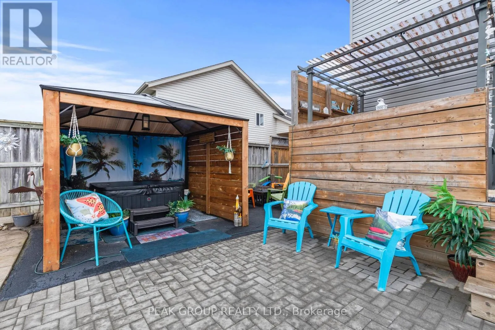 427 TRILLIUM AVENUE