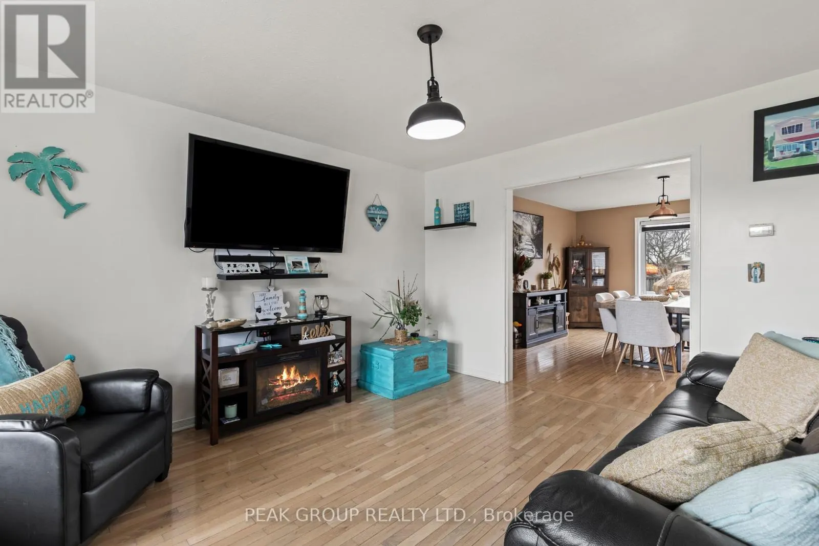 427 TRILLIUM AVENUE