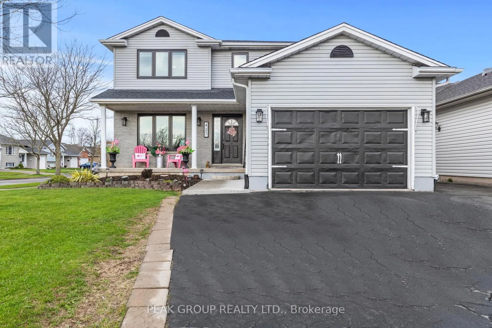 427 TRILLIUM AVENUE