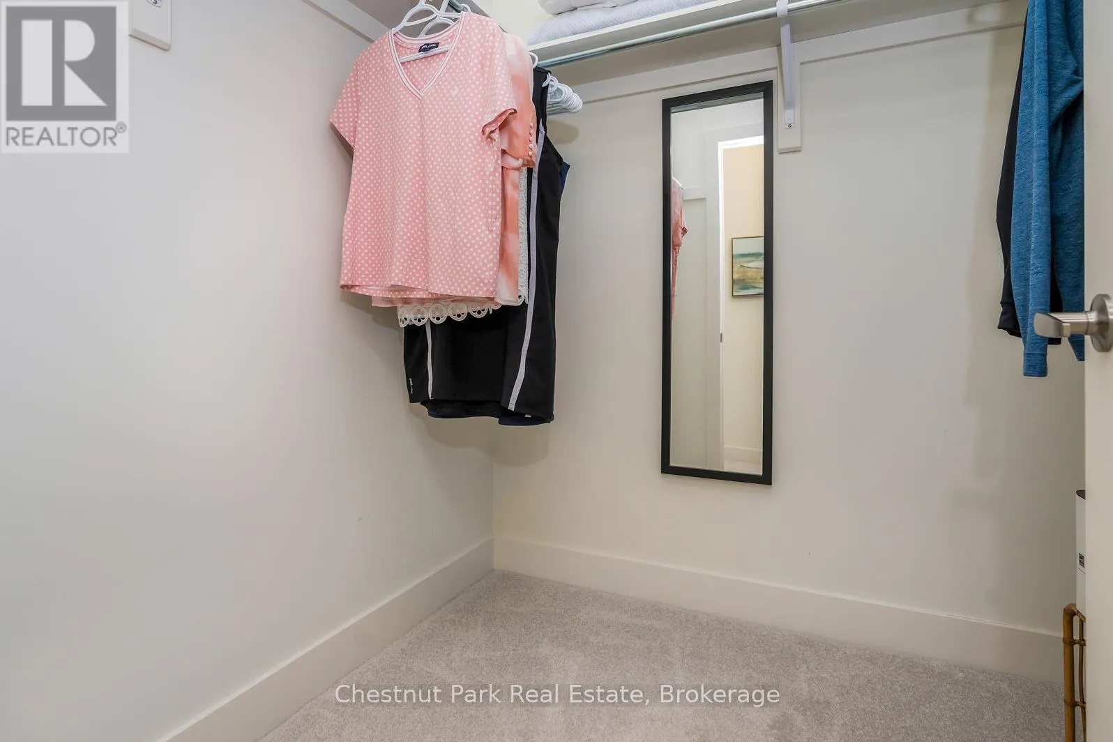 161 HAWTHORN CRESCENT