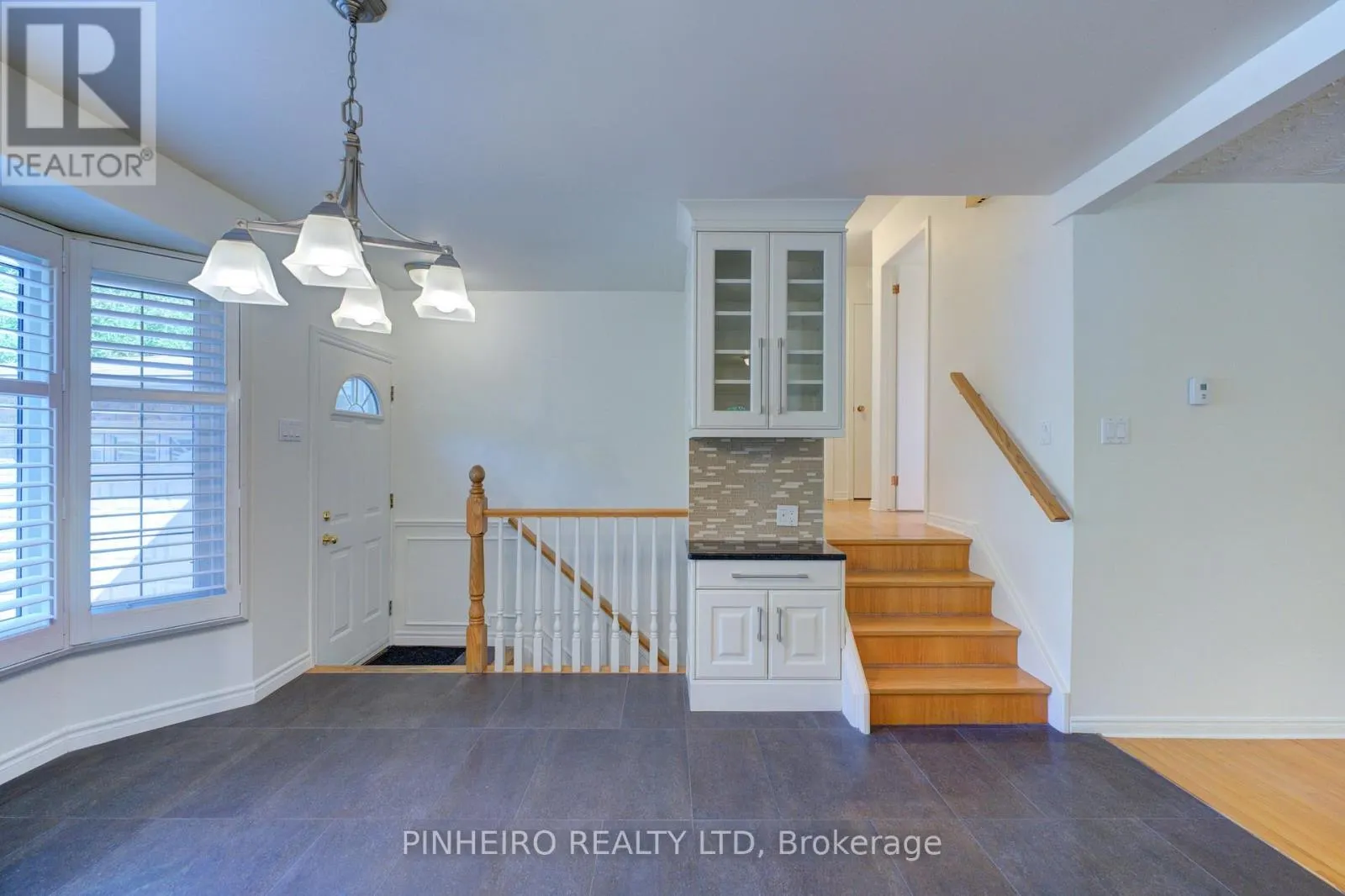 67 HARCROFT CRESCENT