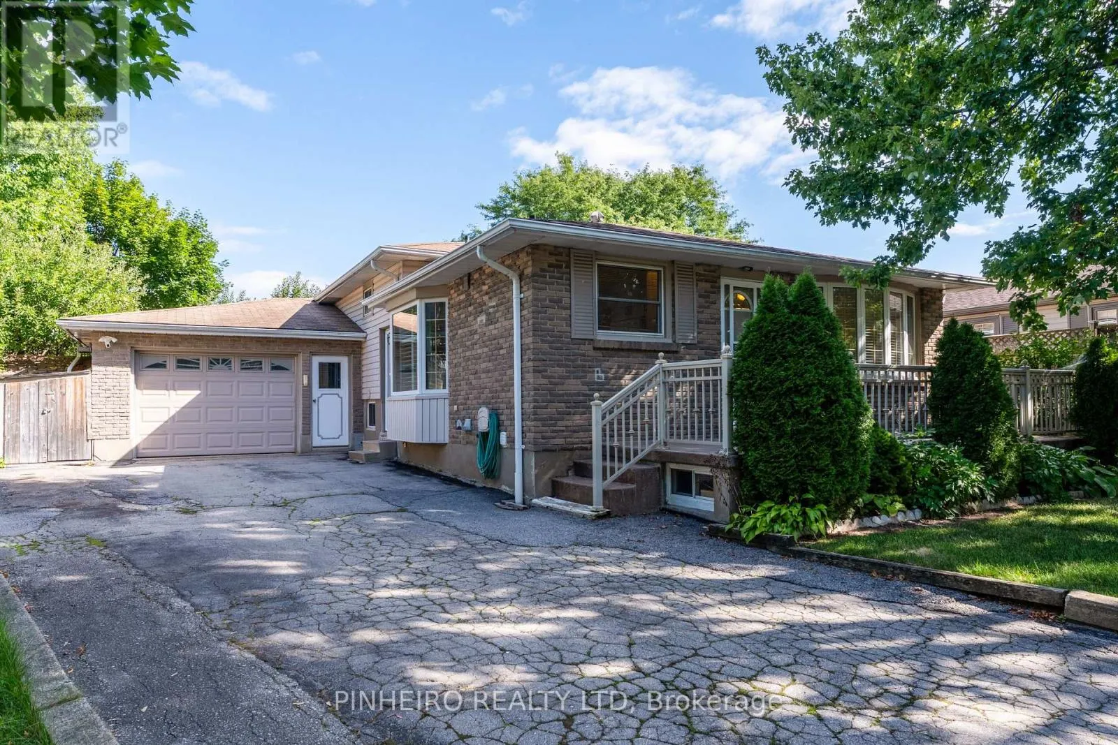67 HARCROFT CRESCENT