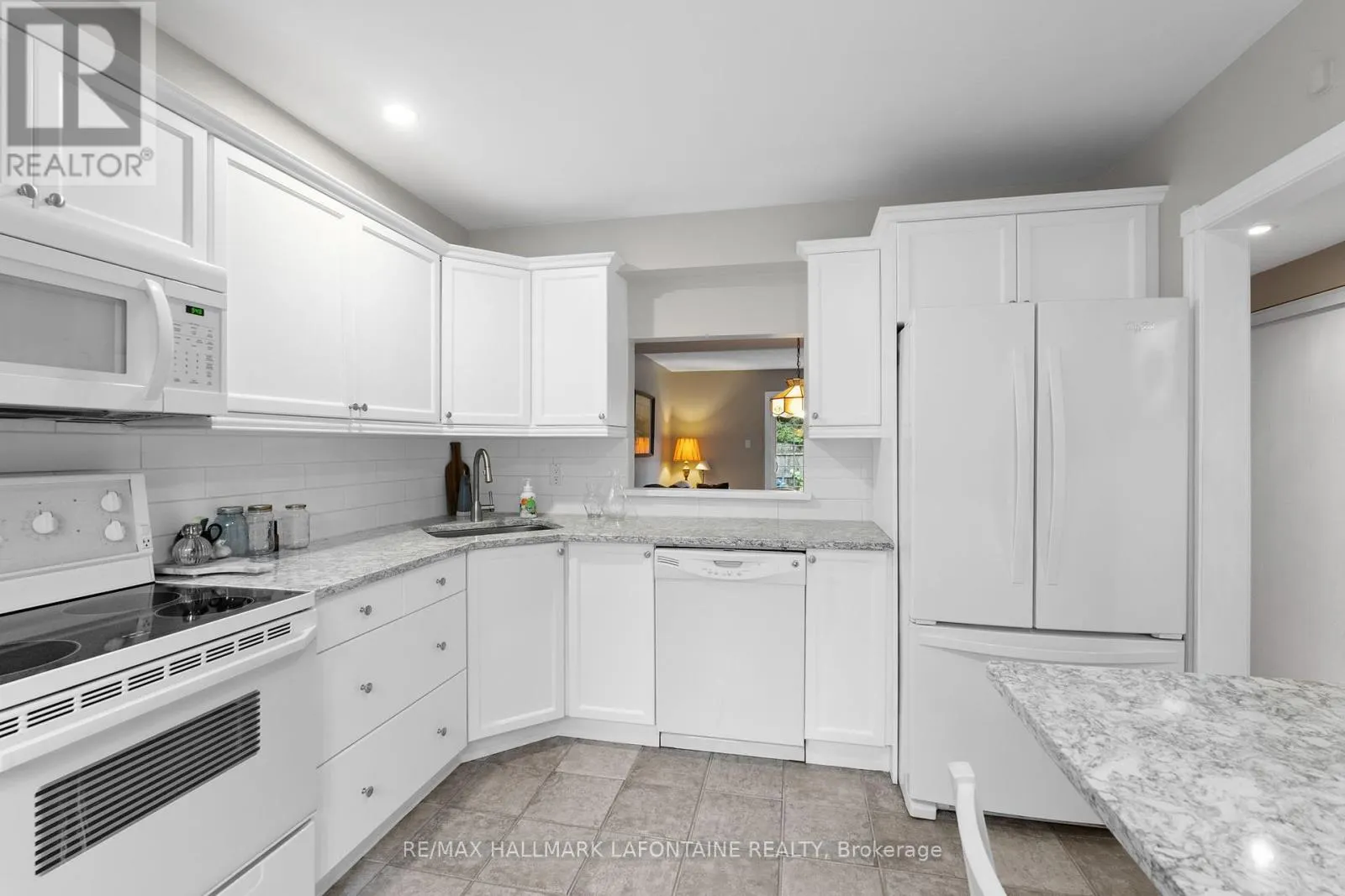 876 WALKLEY ROAD