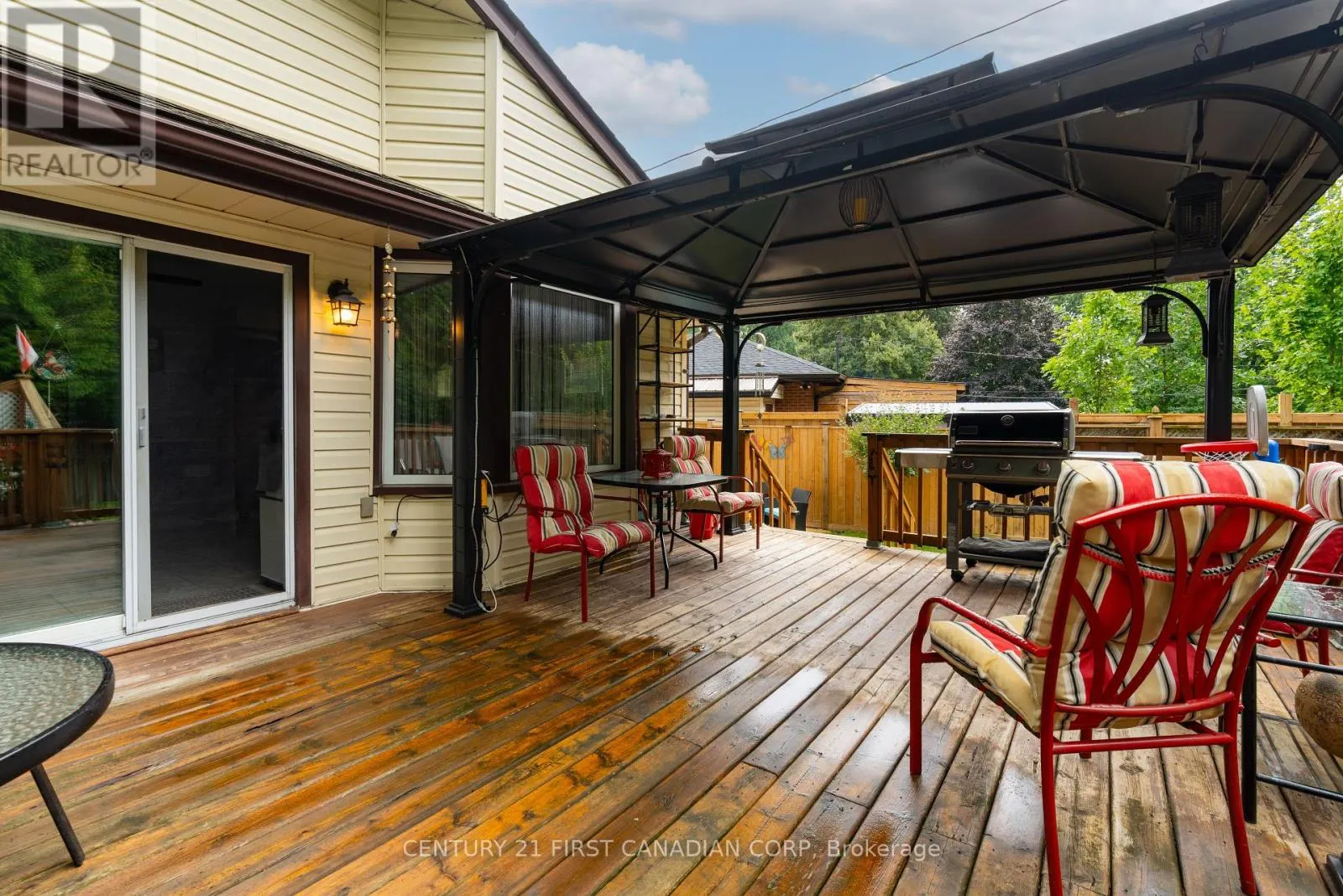 5 STRATHCONA DRIVE