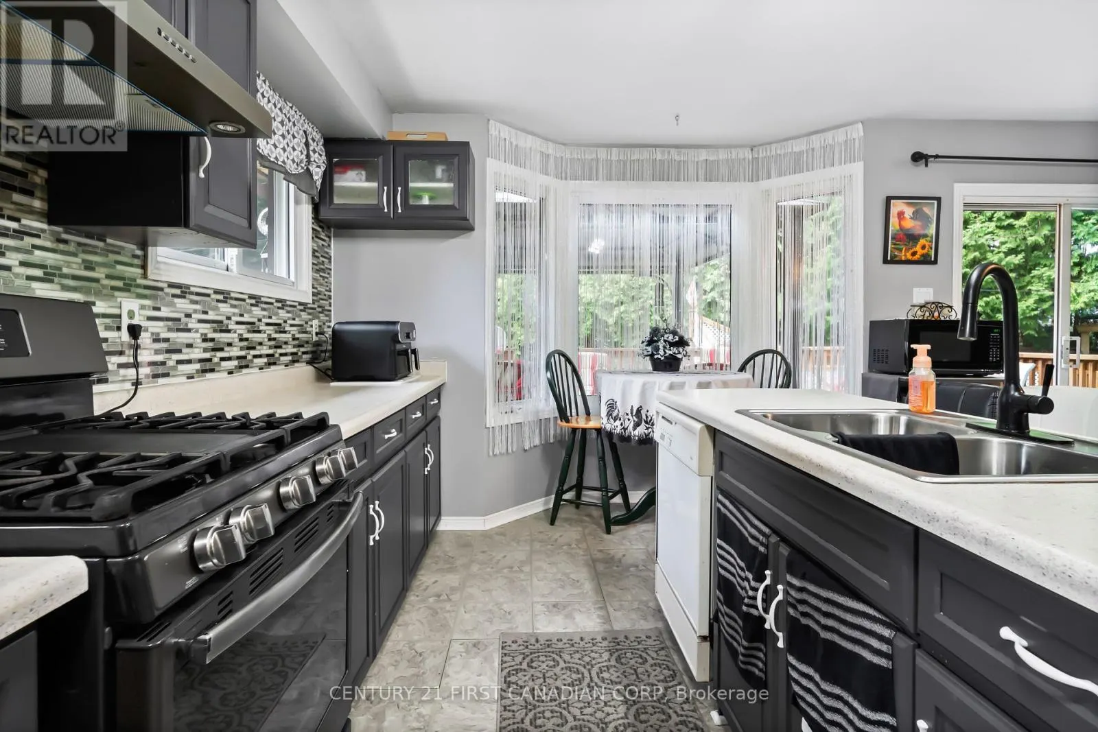 5 STRATHCONA DRIVE