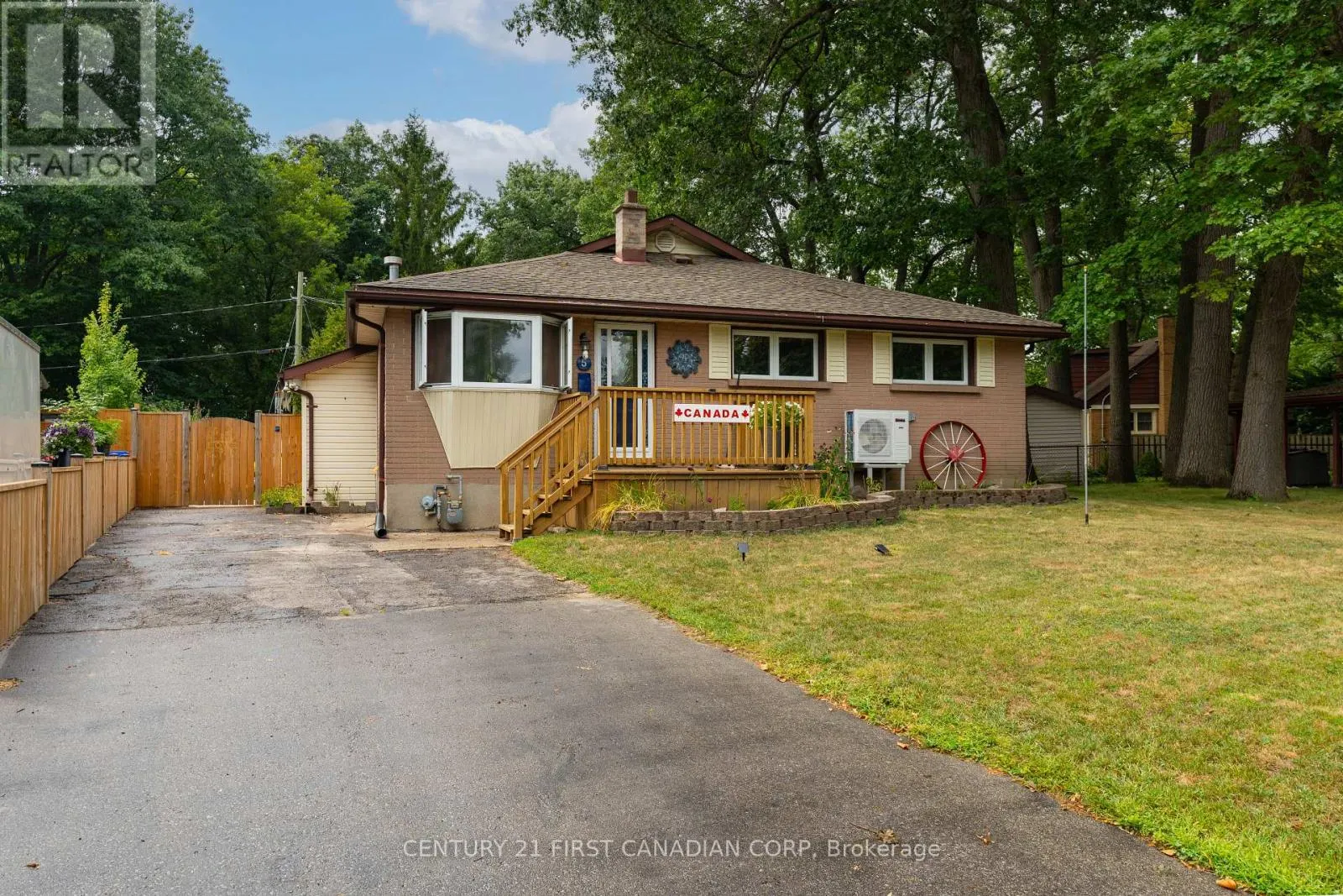5 STRATHCONA DRIVE