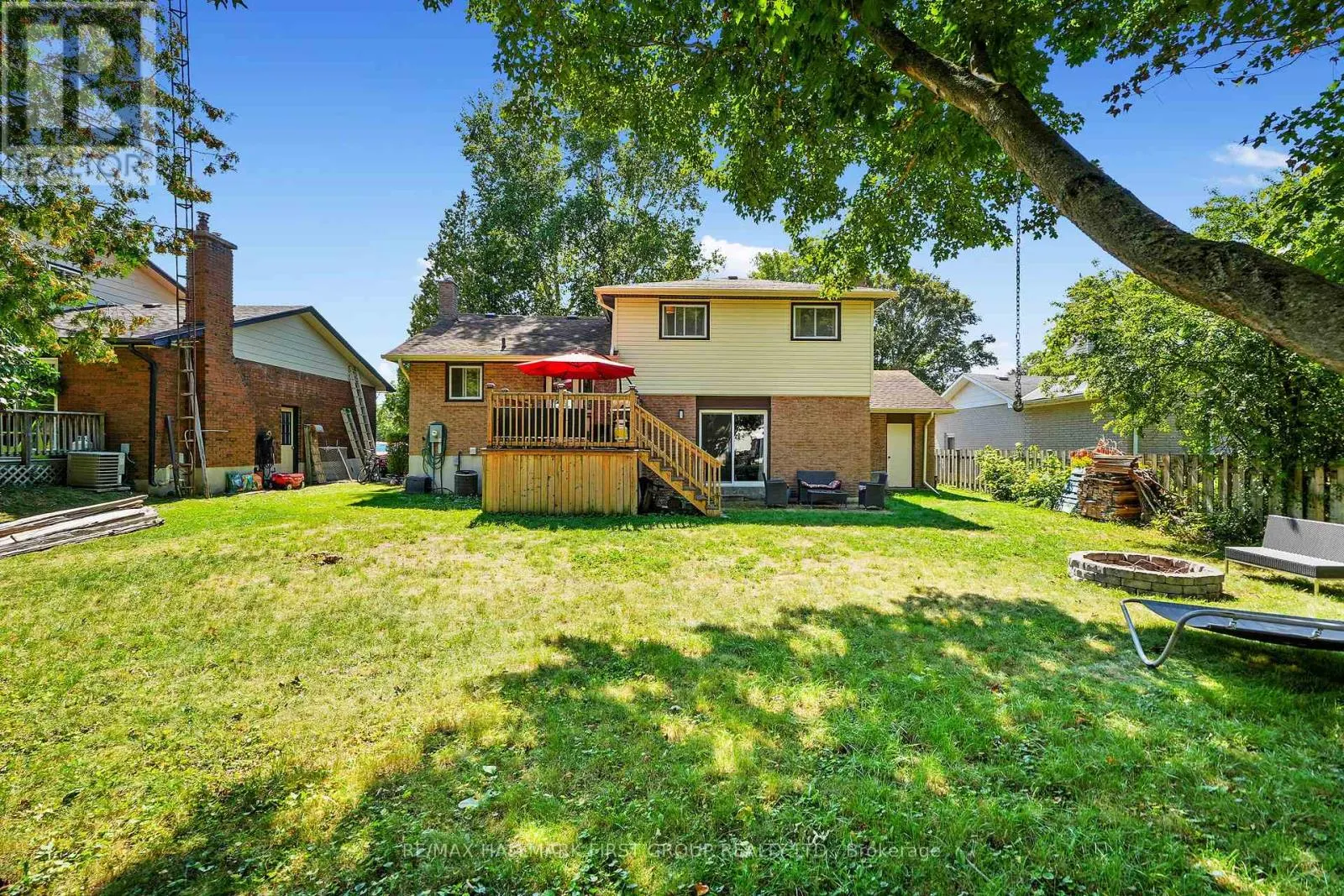8 RAVENSDALE ROAD