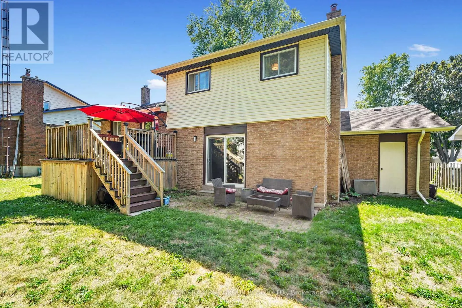 8 RAVENSDALE ROAD