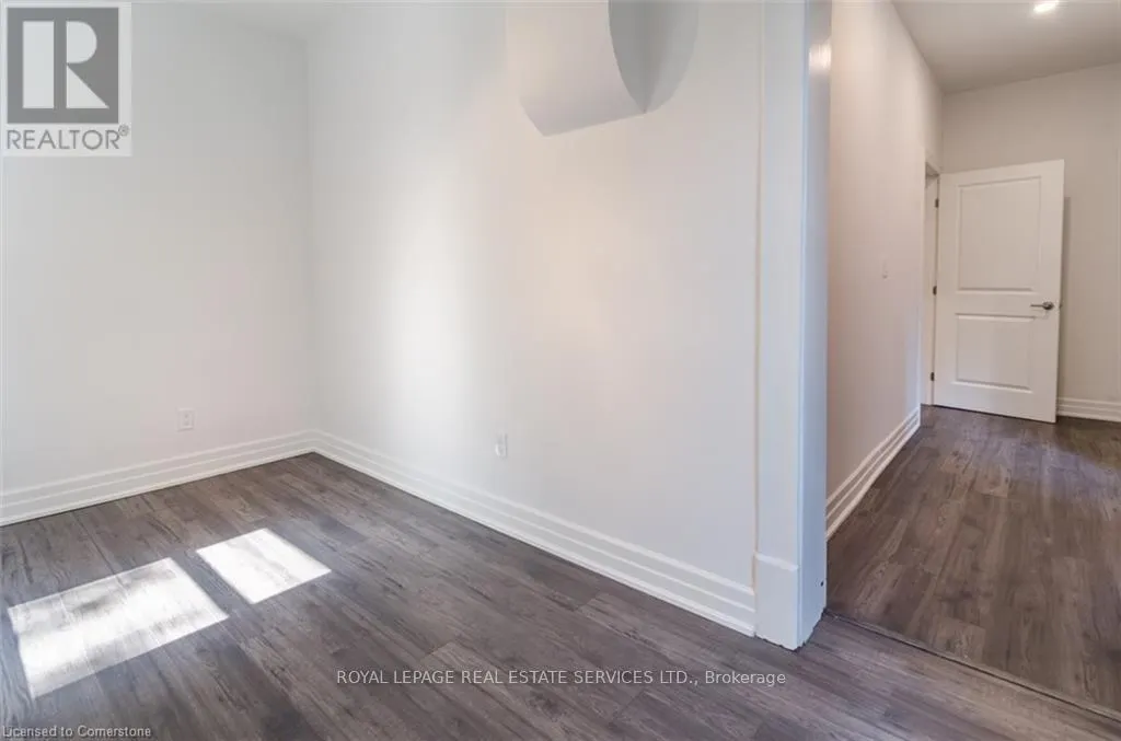 115 SPADINA AVENUE