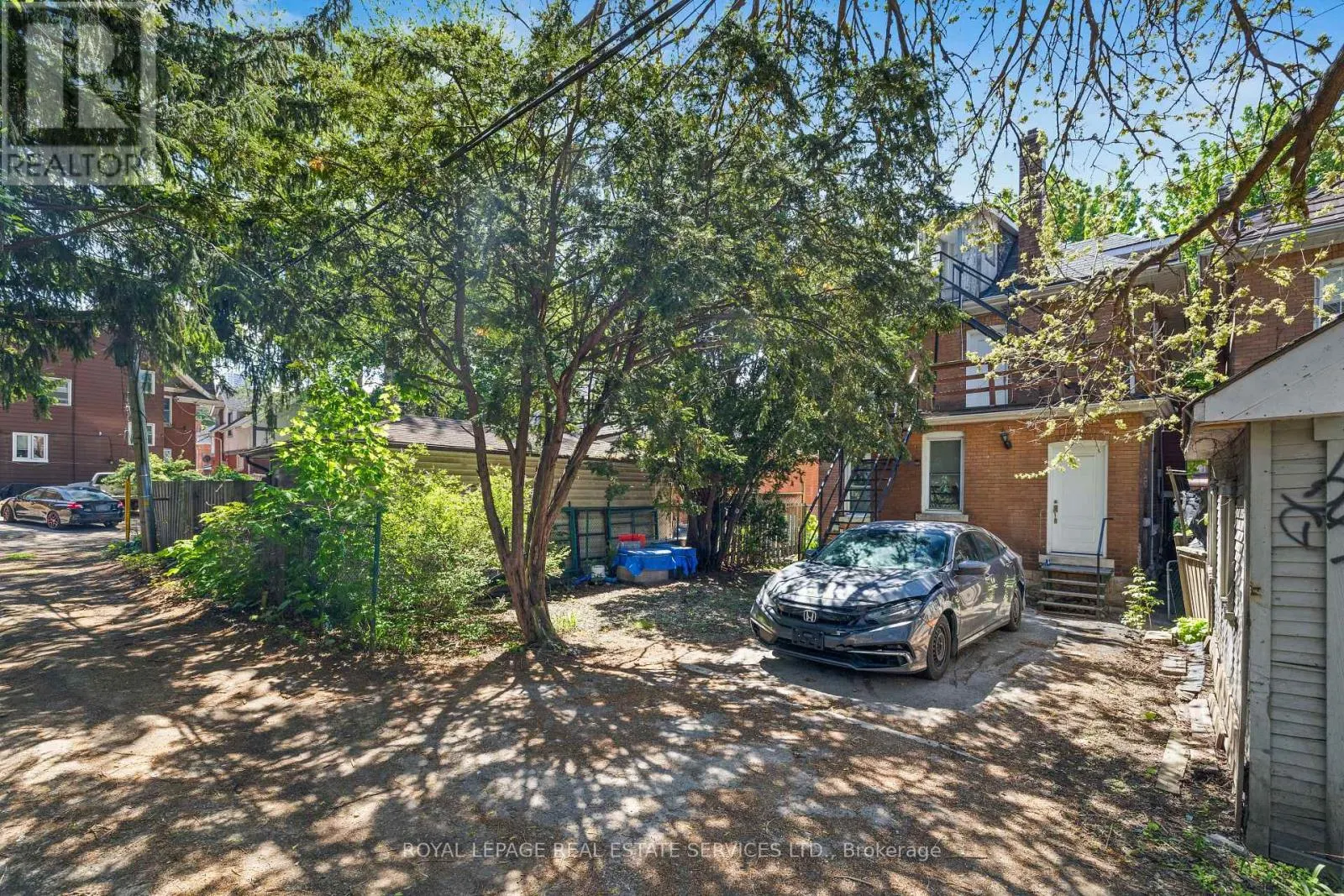 115 SPADINA AVENUE