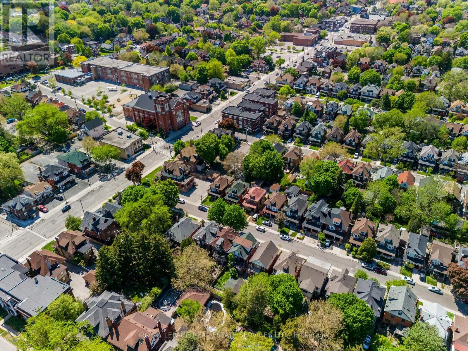115 SPADINA AVENUE