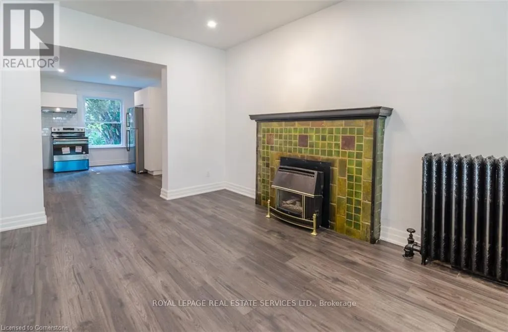 115 SPADINA AVENUE