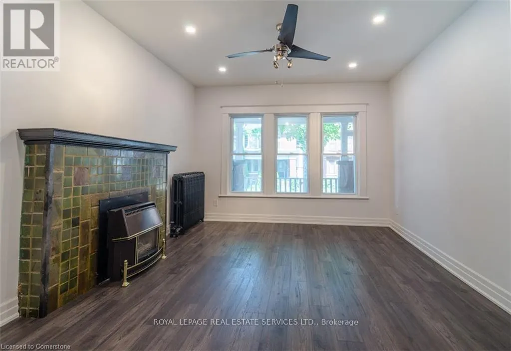 115 SPADINA AVENUE