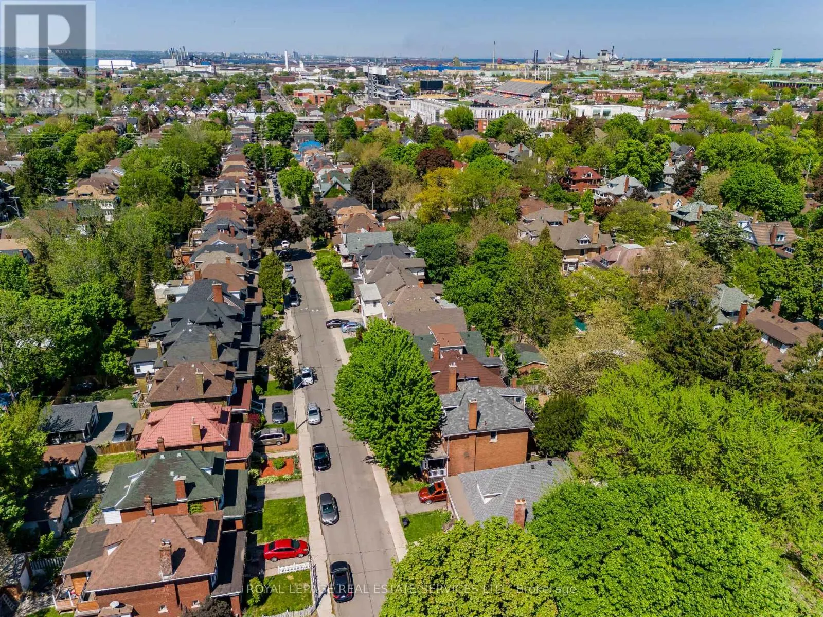 115 SPADINA AVENUE