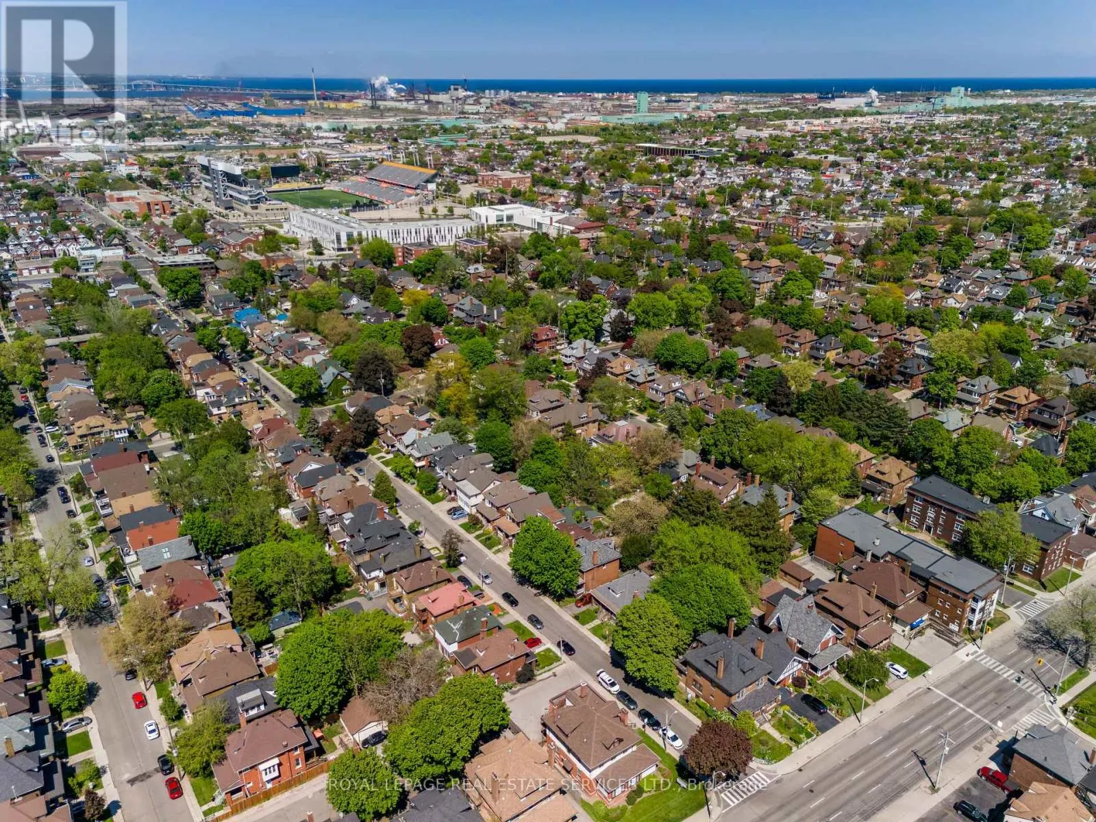 115 SPADINA AVENUE