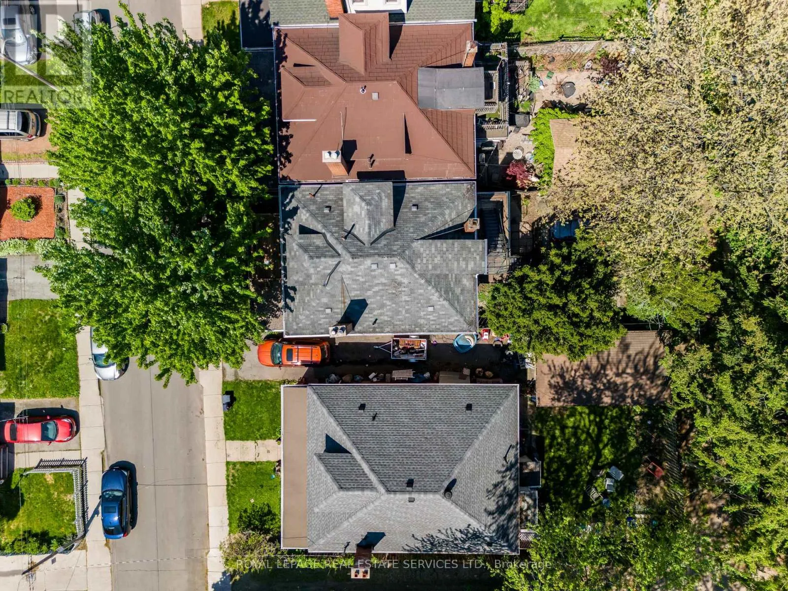 115 SPADINA AVENUE
