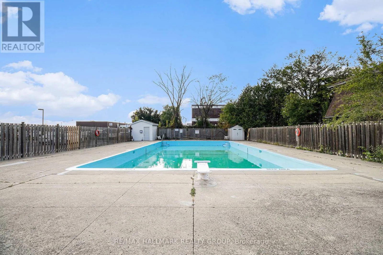 203C - 2041 ARROWSMITH DR. DRIVE