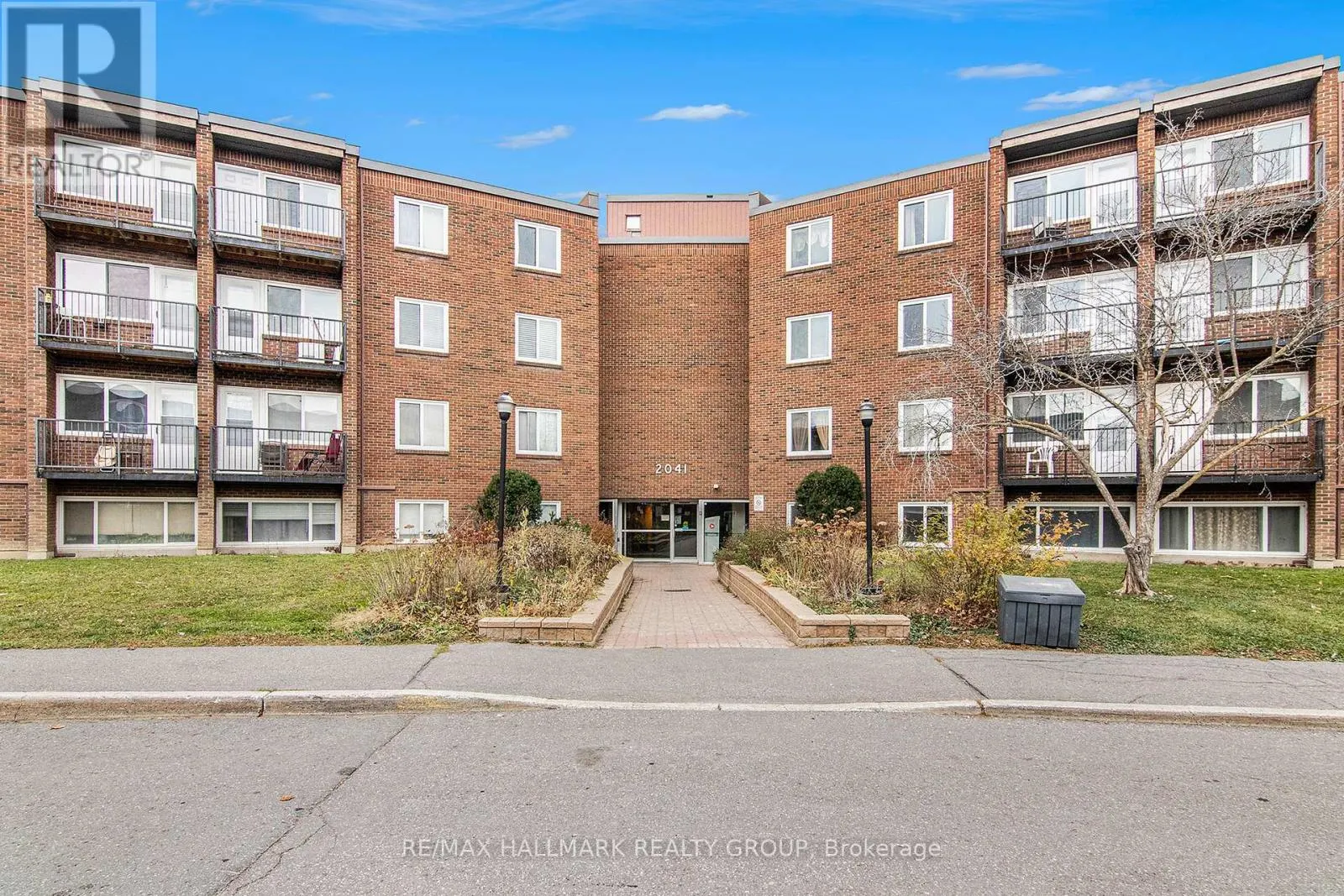 203C - 2041 ARROWSMITH DR. DRIVE
